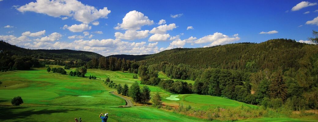 Luxusní golfový pobyt pro golfistu a jeho doprovod v Karlových Varech