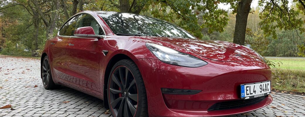 Tesla 3 Performance