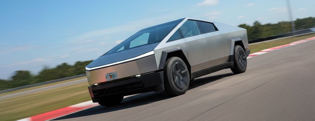 Ikonická Tesla Cybertruck ve verzi Cyberbeast.