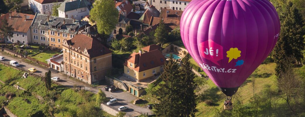 Panoramata se zážitkovým balónem.