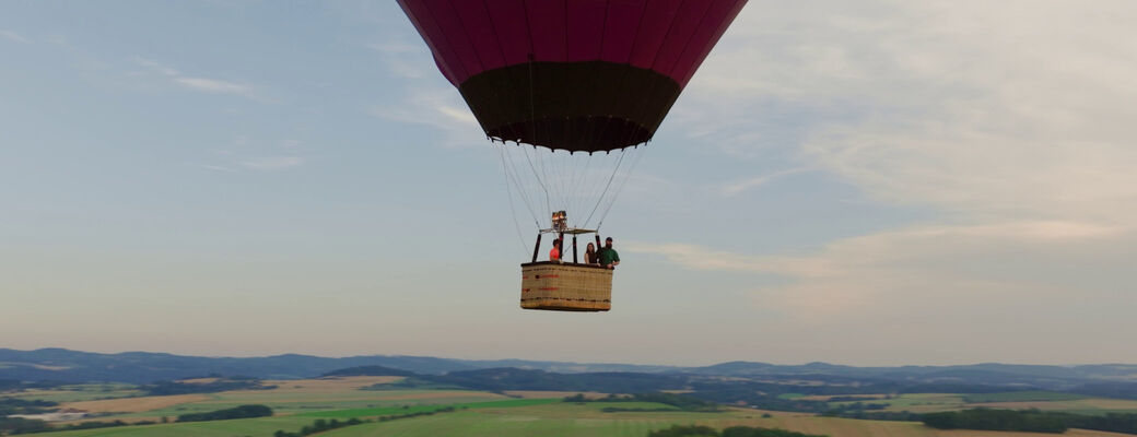 Romantický let v balónu pro dva