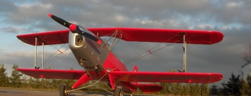 historický speciál Bücker Bü-131