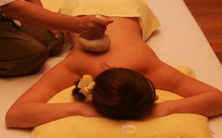 Masáž a relaxace - Bali masáž s horkou lázní
