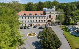 Degustační menu pro dva na zámku Chateau St. Havel
