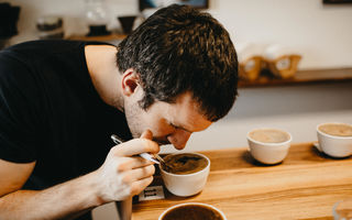 Vzdělávací zážitky - Domácí degustace kávy s pražírnou DOUBLESHOT + 5 druhů špičkové kávy