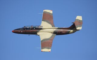 Celoroční - Let stíhačkou L-29 Delfín