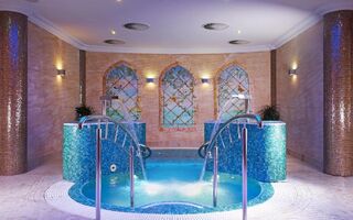 Jacuzzi a římské lázně