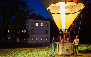 Pobyt na zámku a romantický let balónem ve dvou