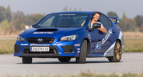 Jízda v Subaru Impreza WRX STI na polygonu