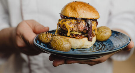 Kurz vaření: Burgery!