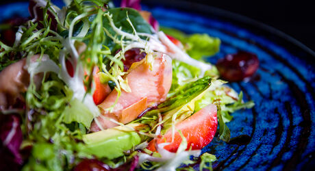 Grilovaná mozzarella - zabalená v parmské šunce