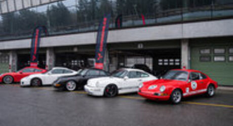 Vyberte si jedno z 6 generací Porsche 911? nebo vyzkoušejte rovnou všechny.