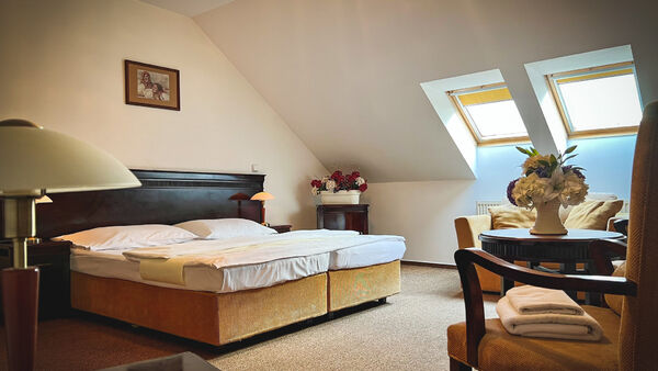 Ubytovaní budete v dvoulůžkovém pokoji.
