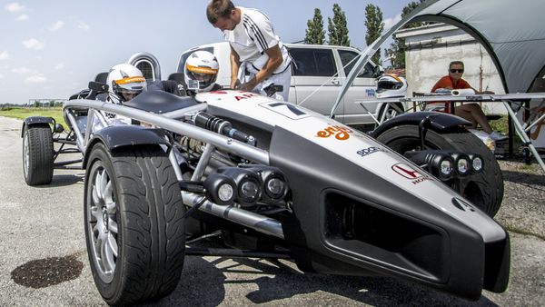 Ariel Atom 3.5 v plné kráse