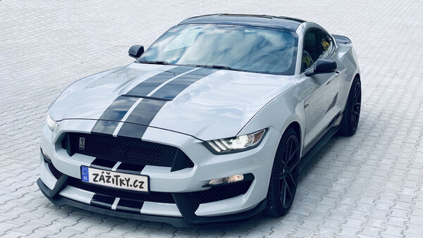 Jízda ve Fordu Mustang GT350 SHELBY