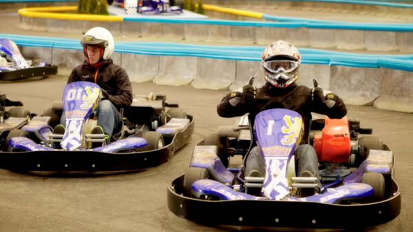 Na výběr máte z více než 20ti motokár.