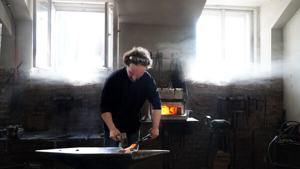 Vyzkoušejte si jedinečné kovářské řemeslo. 