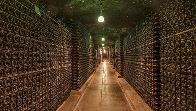 Dozvíte se, jak ze z vína stane sekt.