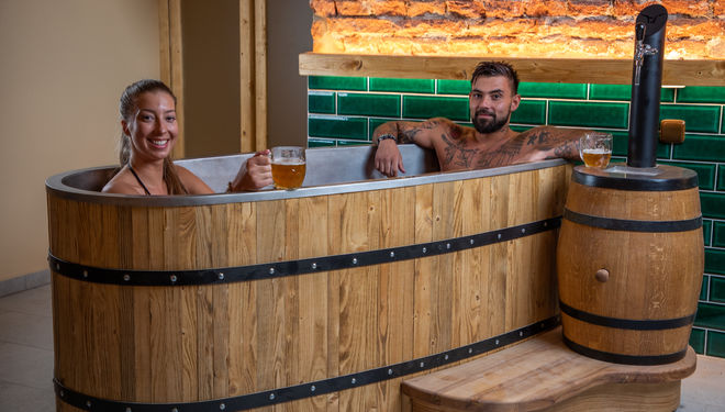 Pivní lázně s degustačním menu v Pivovaru Zlatá kráva