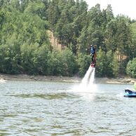 Martin Řiháček (Hluk, 18) na Flyboardingu