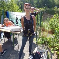 Petra Šulkova (Aš, 24) na bungee jumpingu z mostu