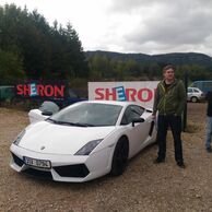 Tomáš Cabaj (Nová Ves, Batelov, 30) na jízdě v Lamborghini Huracán nebo Gallardo