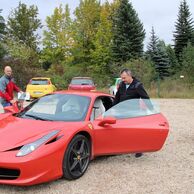 Ivan Kulíšek (Očihov, 55) na Jizdě ve Ferrari 458 Italia