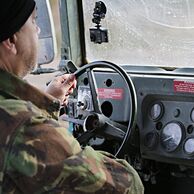 Bohumil Kučera (Kladno, 50) na Projížďce ve vojenském Humvee