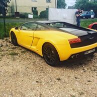 Jan Pachol (Tyn nad Vltavou, 23) na jízdě v Lamborghini Huracán