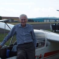 Zdeněk Zborník (81) na letu legendárním větroněm Blaník