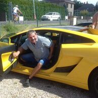 účastník zážitku (Praha, 56) na jízdě v Lamborghini Gallardo