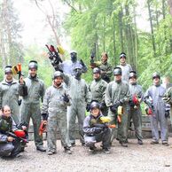 účastník zážitku (Praha, 30) na Paintballu