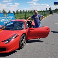 Luděk Charvát (Louny, 39) na Jizdě ve Ferrari 458 Italia