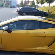 Martin Ujezdský (Brno, 35) na Jízdě v Lamborghini na Moravě