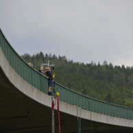 David Olešnaník (Usti nad Labem, 22) na bungee jumpingu z mostu