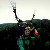 Tereza Szücsová (Šternberk, 26) na Tandemovém paraglidingu - vyhlídkovém letu
