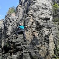 účastník zážitku (Dobříš, 34) na Jednodenním kurzu lezení na skalách