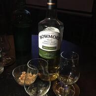 účastník zážitku (Praha, 40) na degustaci skotské whisky