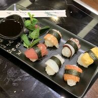 Petr Čavojský (Horní Slavkov, 56) na Umění sushi a japonské kuchyně