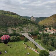 účastník zážitku (Praha, 23) na letu balónem