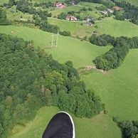 Martin Šimko (Krmelín, 37) na Tandemovém paraglidingu - vyhlídkovém letu