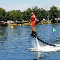 účastník zážitku (Chrudim, 40) na Flyboardingu