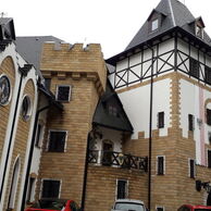 Pavel Píš (České Budějovice, 63) na Královské romantice na zámku
