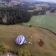 účastník zážitku (Karlovy Vary, 62) na letu balónem