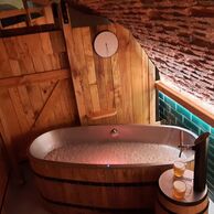 účastník zážitku (Praha, 37) na Pivním hotelu s pípou na pokoji a wellness v pivních lázních