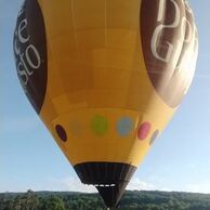 Petr Květ (Jince, 54) na letu balónem