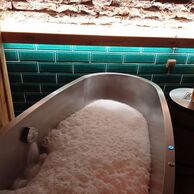 účastník zážitku (Děčín 3, 76) na Wellness pobytu v pivním hotelu s pípou na pokoji