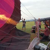 účastník zážitku (Praha, 50) na letu balónem