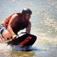 Tomáš Křesálek (Brno, 38) na Jetsurfingu