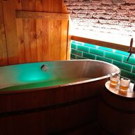 účastník zážitku (Jihlava, 38) na Pivním hotelu s pípou na pokoji a wellness v pivních lázních